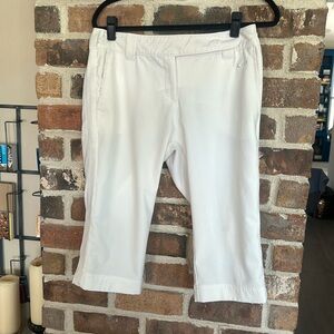 135 Oakley golf pants capris women’s sz 10 cream logo